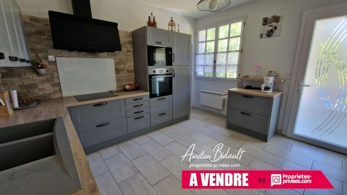 Maison à SAINT-REMY-SUR-AVRE