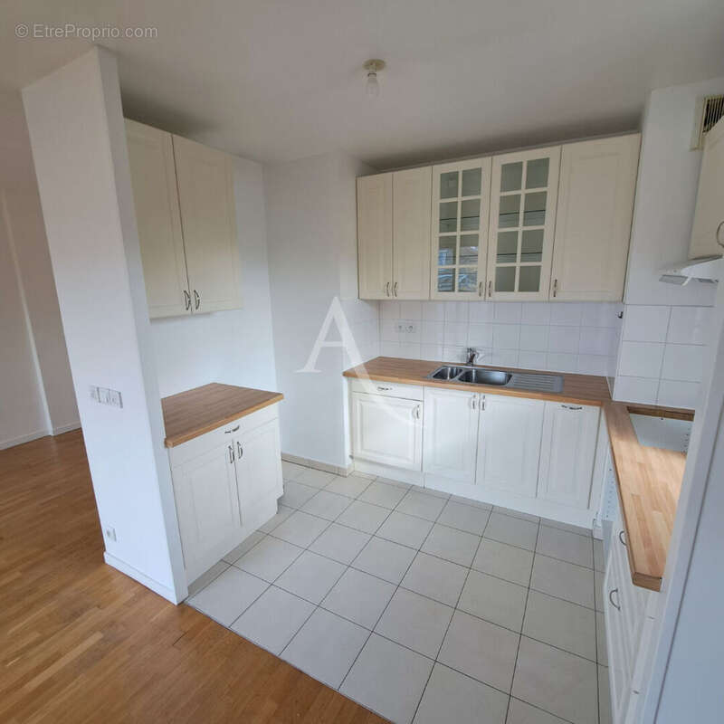 Appartement à VAIRES-SUR-MARNE