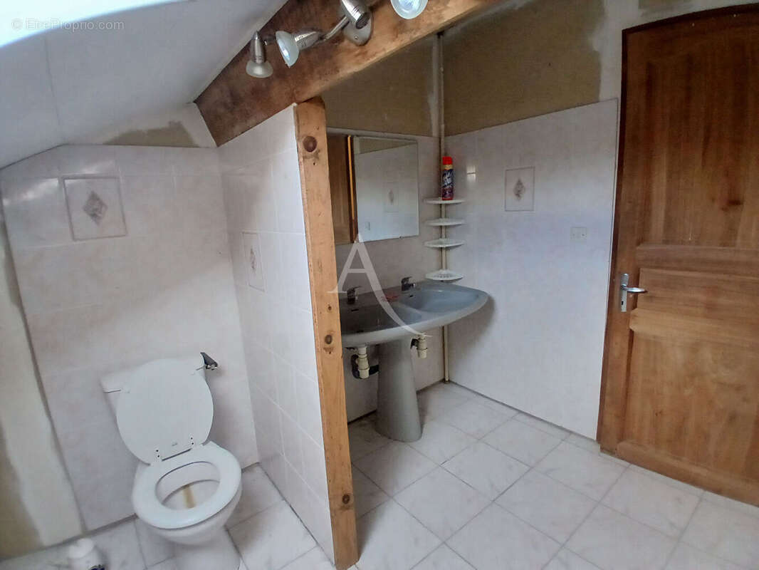 Maison à CRAZANNES