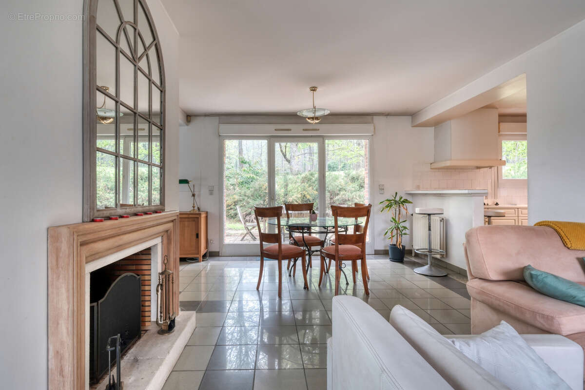 Maison à FORGES-LES-BAINS