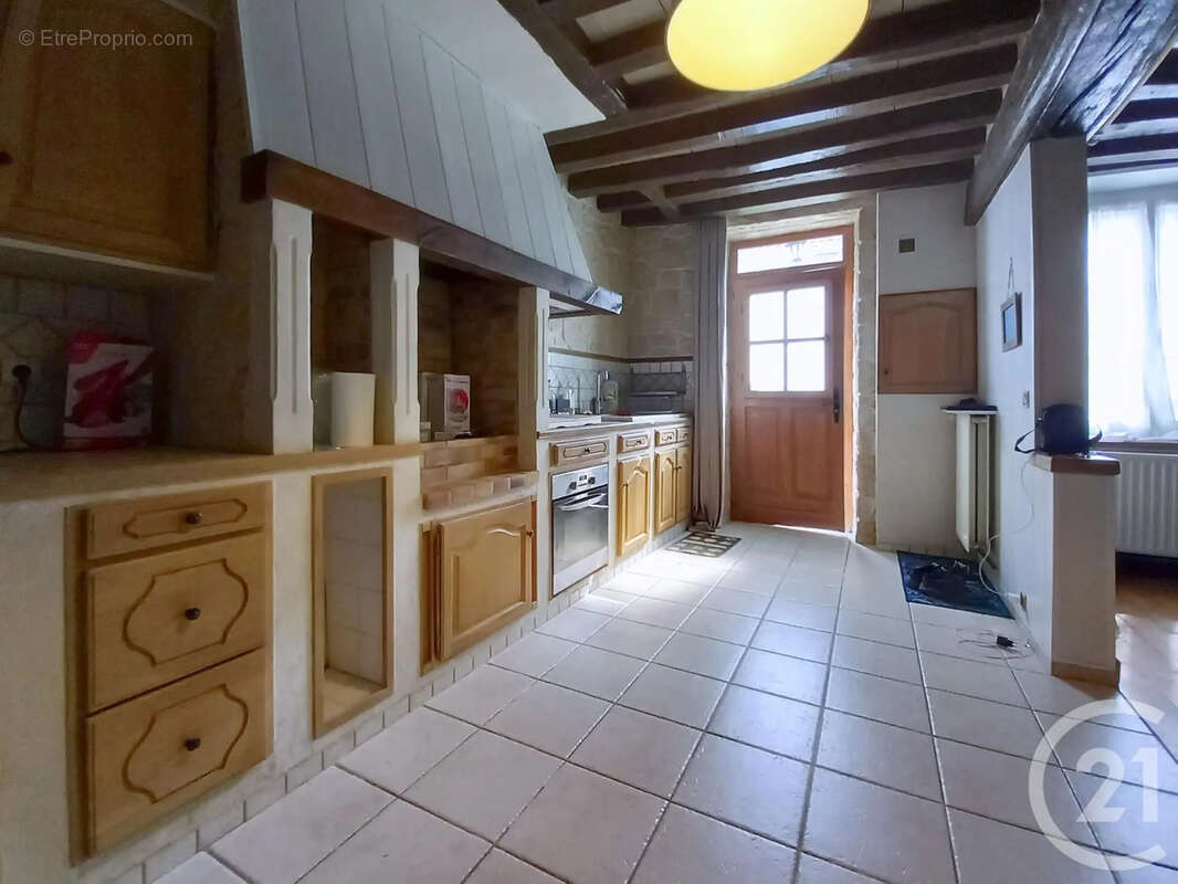 Maison à MAINCY