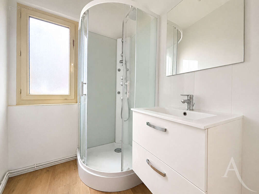 Maison de ville atypique de 62 m² en plein coeur du centre-ville ! - photo 16
