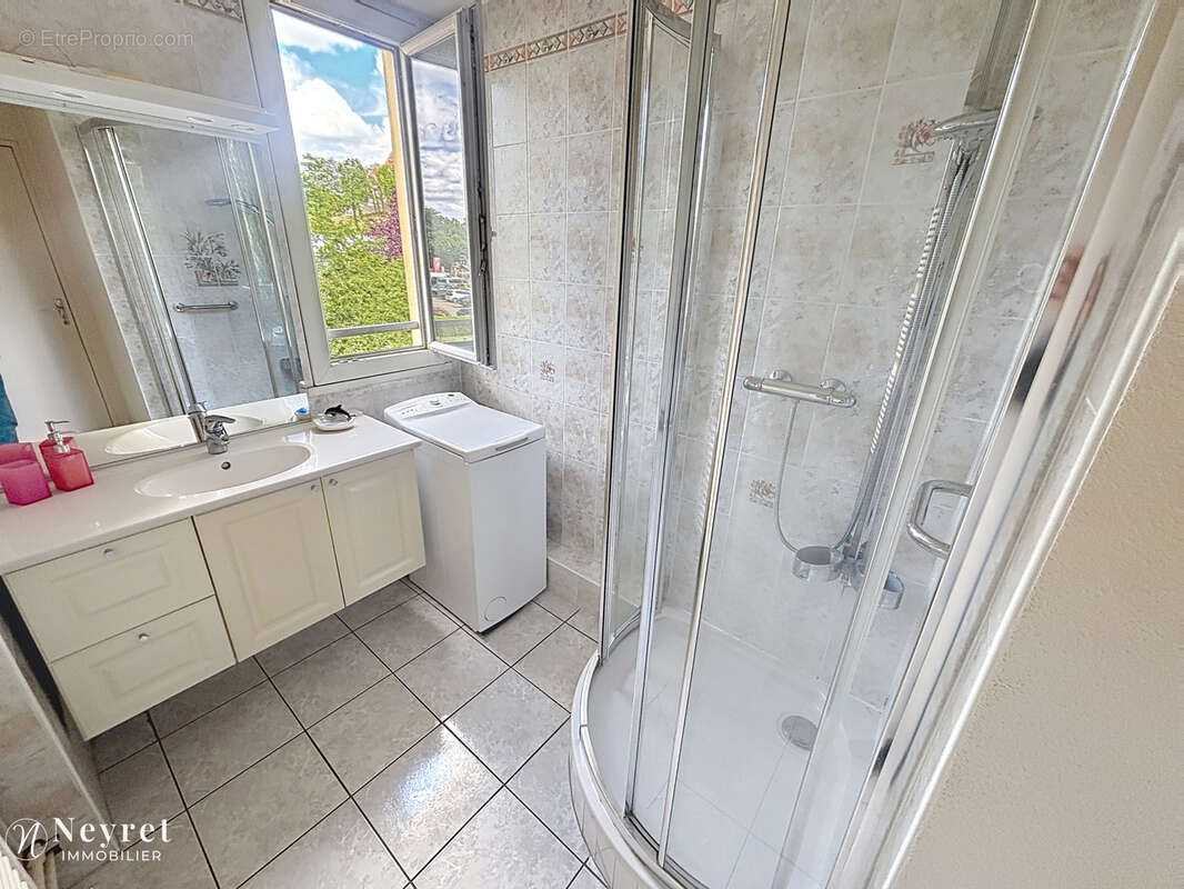 Appartement à FRANCHEVILLE