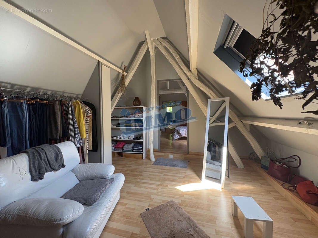 Maison à BEAUMETZ-LES-LOGES