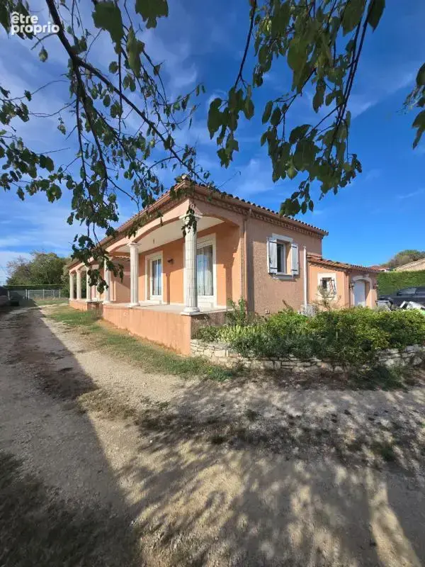 Villa Bagard 7 pièce(s) 219 m2  avec piscine  sur plus de 2000 M2 - photo 3