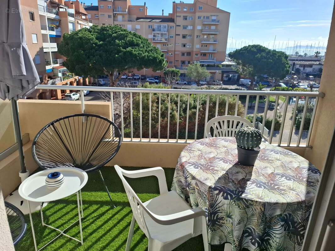 Appartement à HYERES
