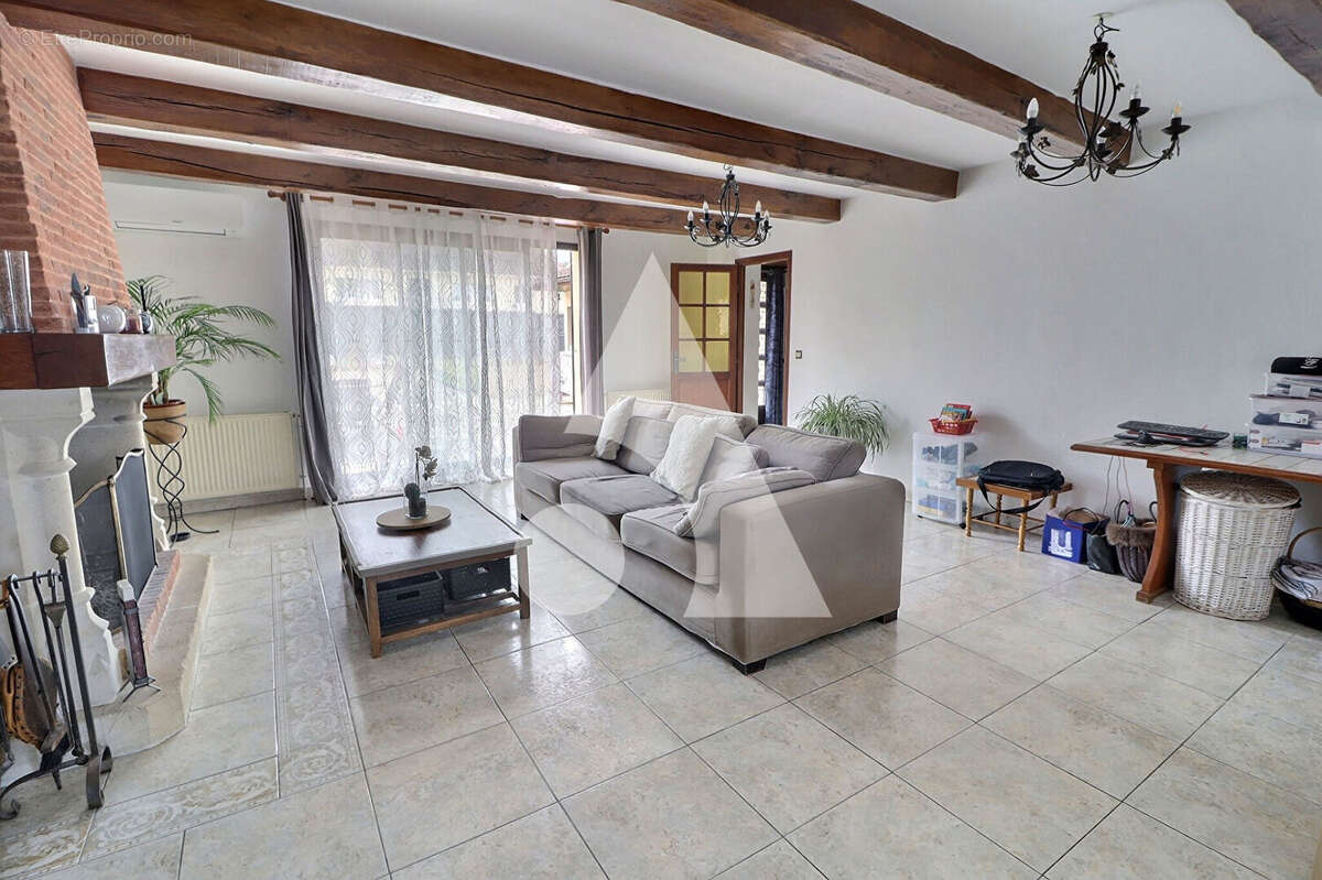 Coup de coeur ! Maison individuelle avec 4 chambres, dépendance et emplacement privilégié à Pontoise - photo 6