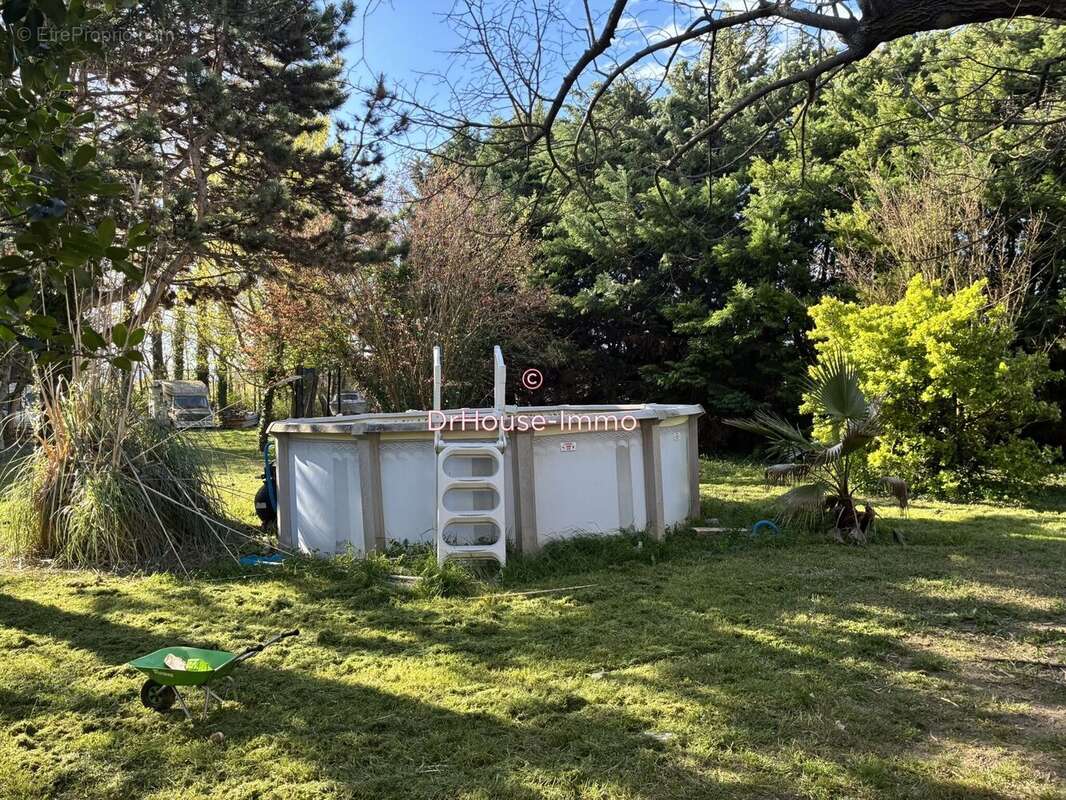 Maison à LIVRON-SUR-DROME