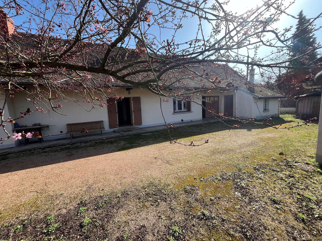 Maison à SIMANDRE
