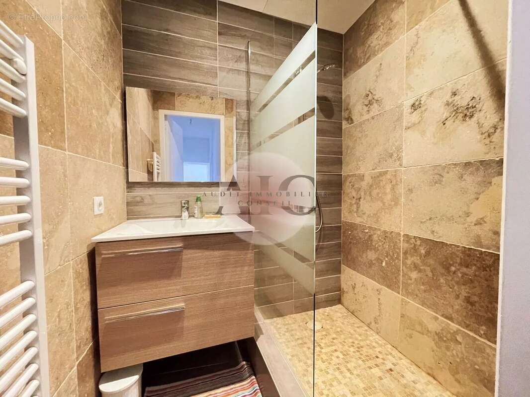 Appartement à FAYENCE