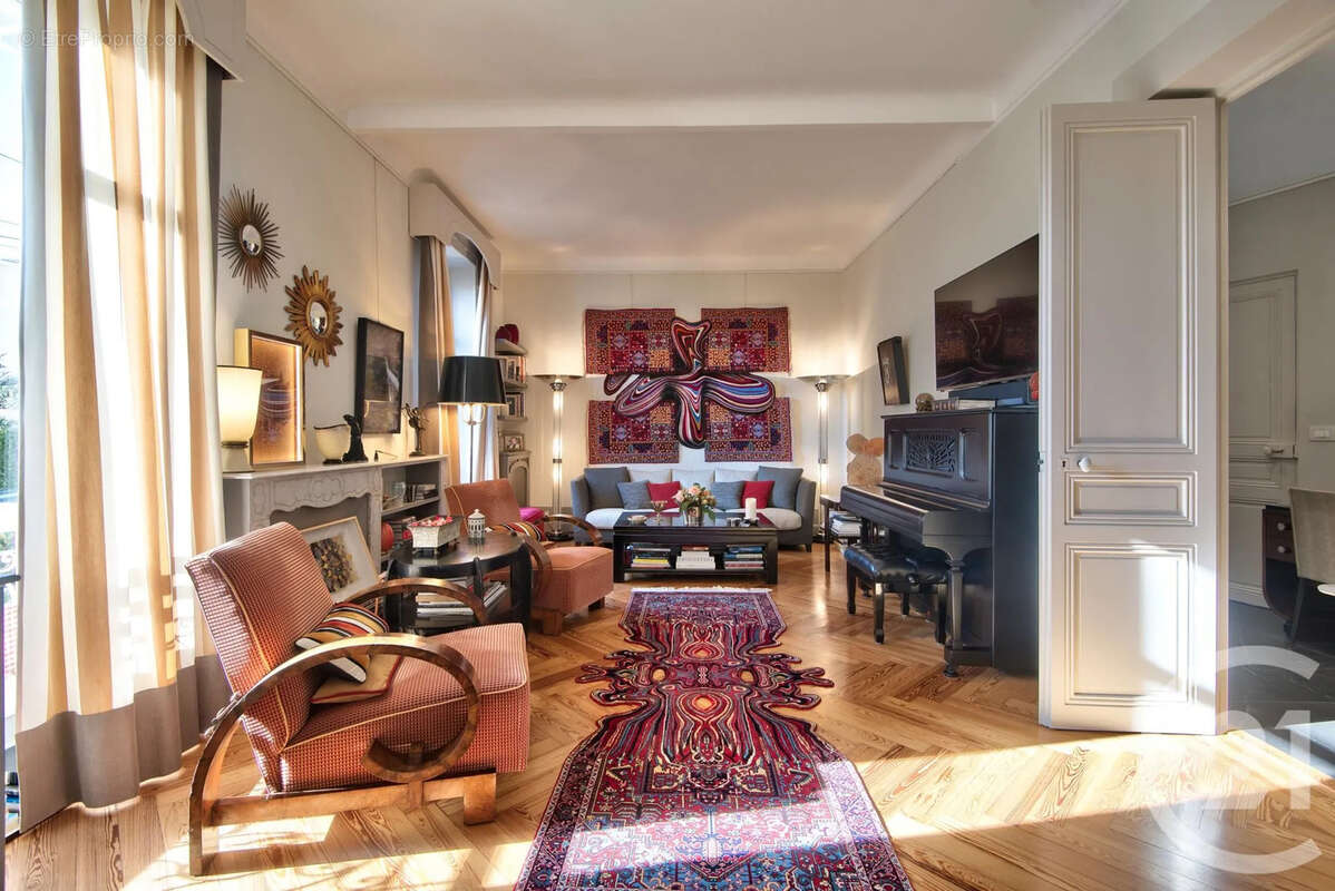 Appartement à BEAULIEU-SUR-MER