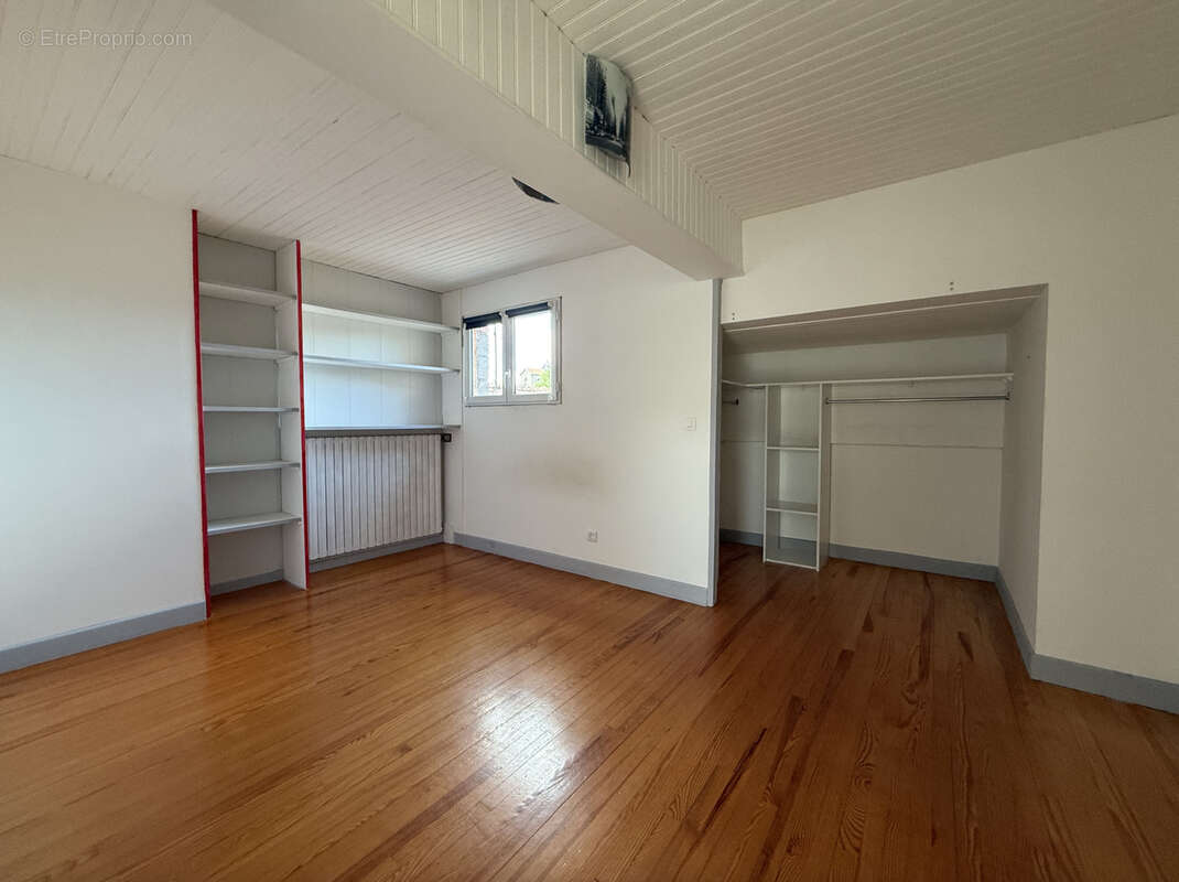 Appartement à VITTEL