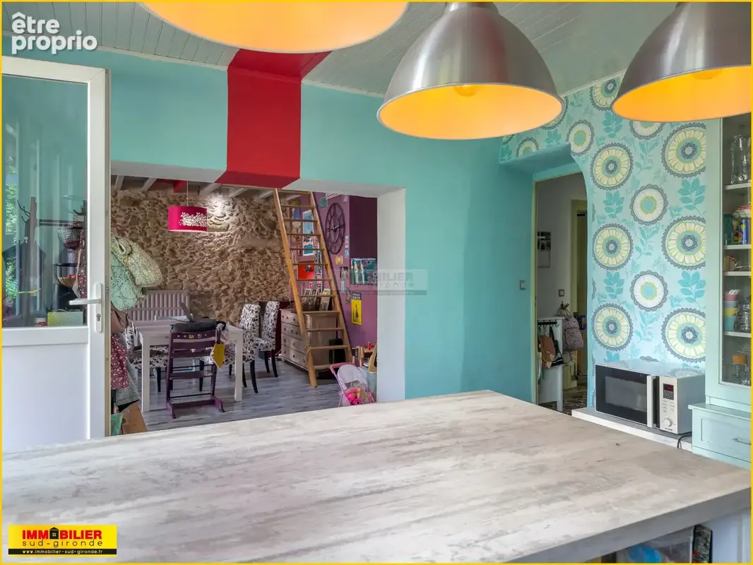 Maison de famille en pierre, rénovée avec caractère - photo 8