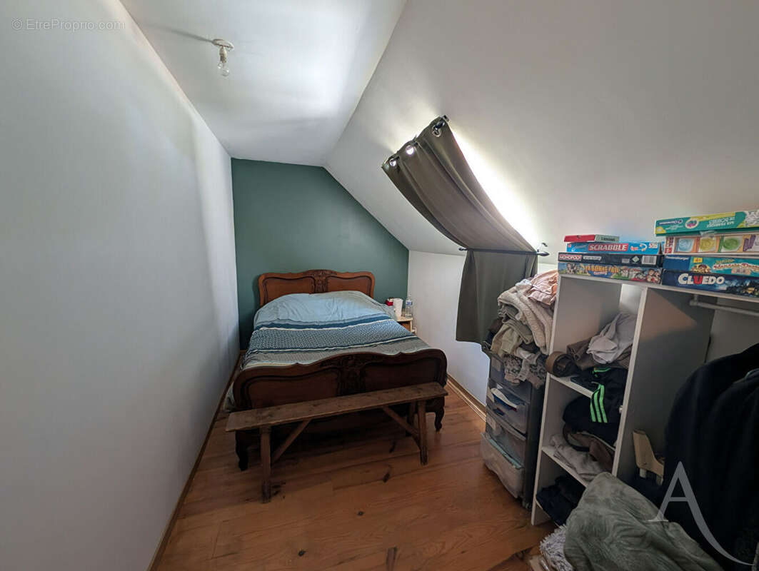 Maison individuelle - 8 pièces - 120m² - DELETTES - photo 8