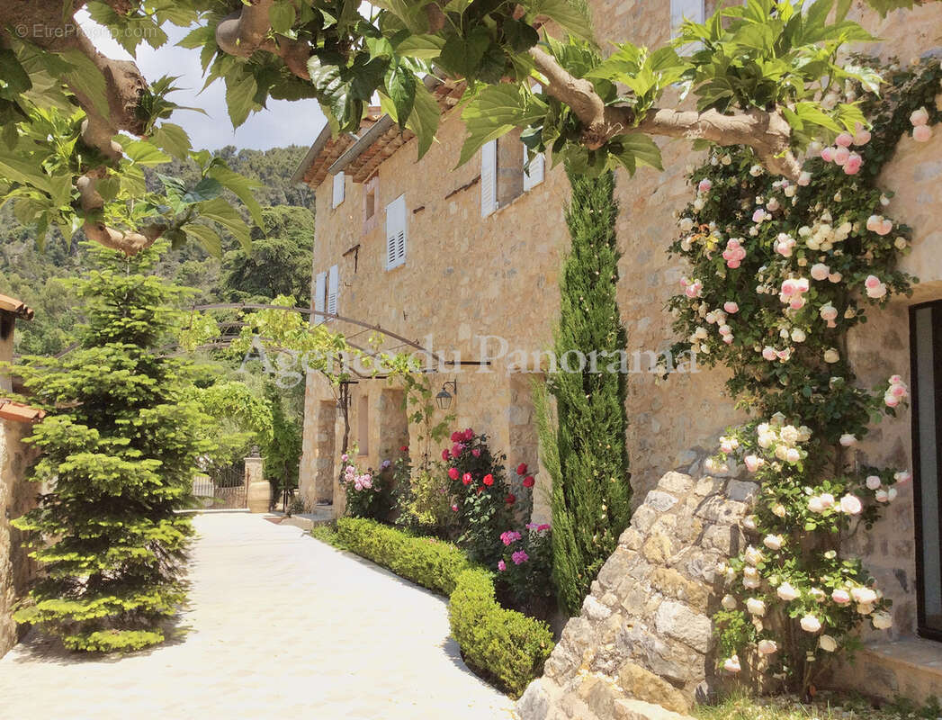 Maison à CABRIS