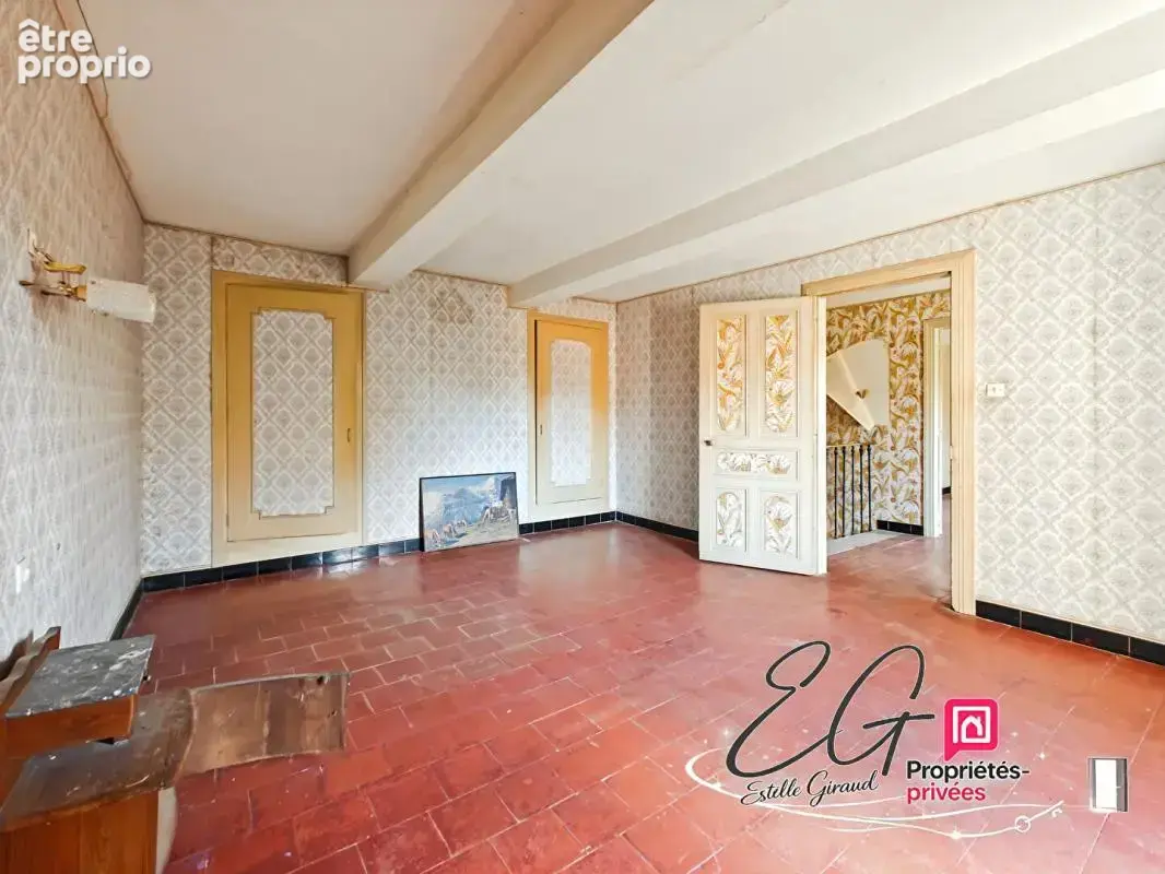 Maison de maître en pierre, 6 chambres, grand terrain et dépendances - photo 8