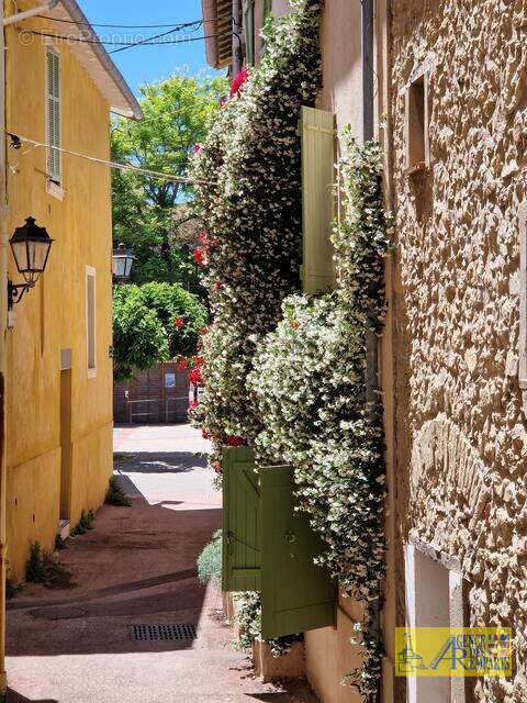 Appartement de charme au coeur du Vieil Antibes face à la Méditerranée - photo 10