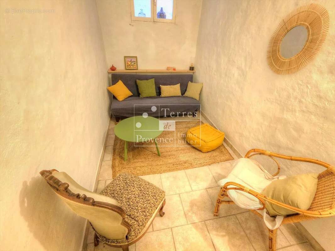 Charmante maison de village à Aups, 71 m², 2 chambres - photo 4