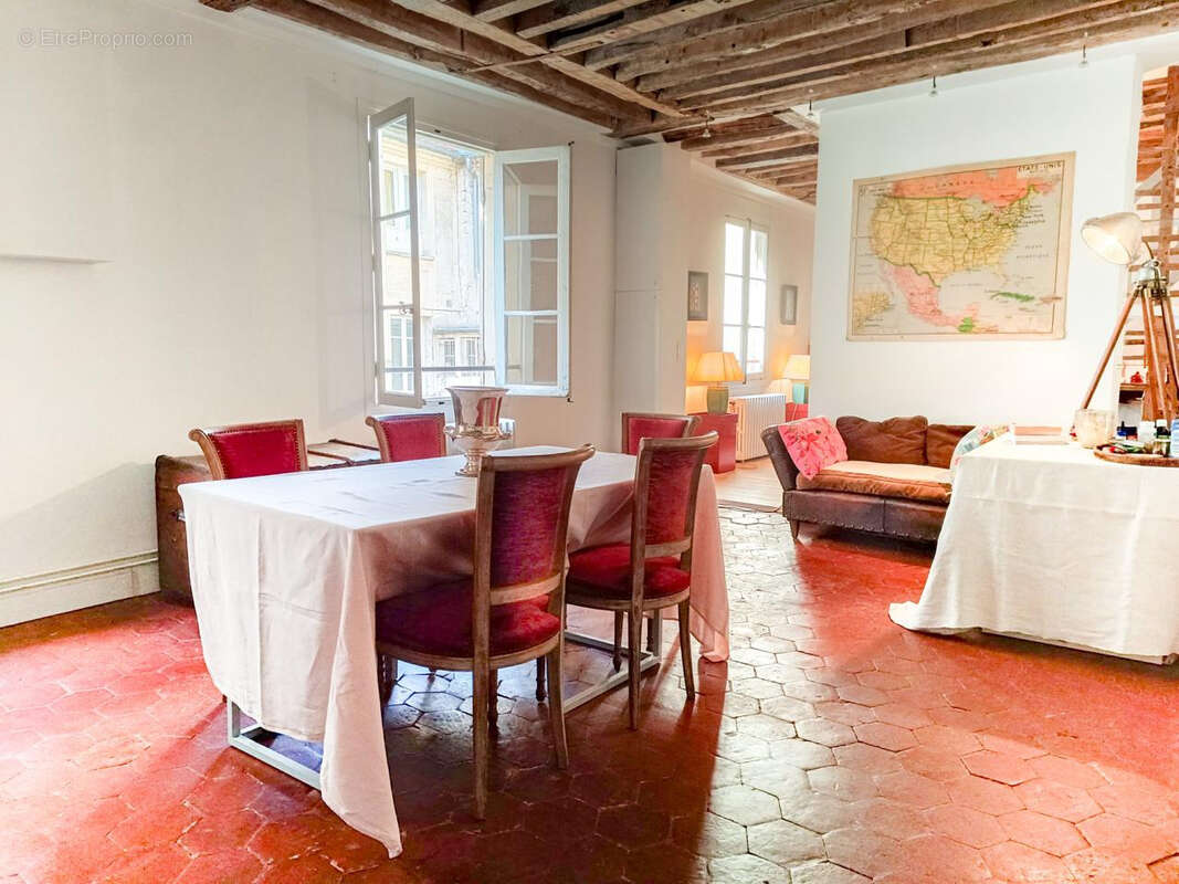 Appartement à VERSAILLES