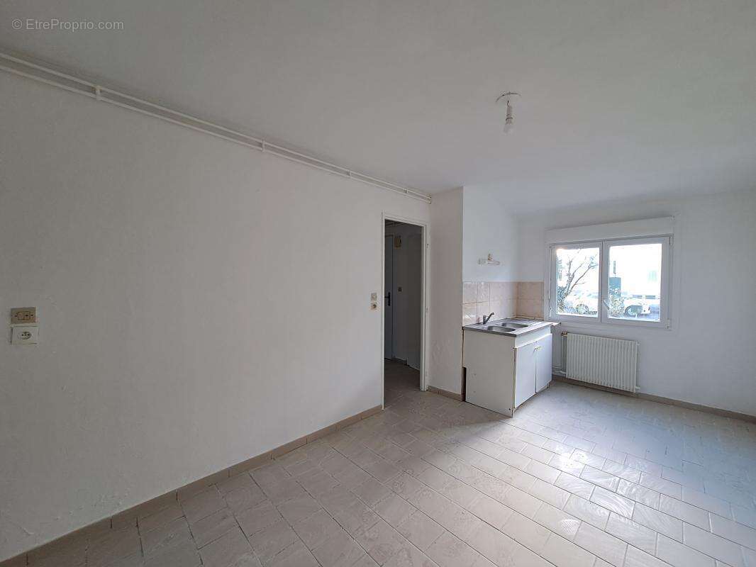 Maison à CAUCHY-A-LA-TOUR