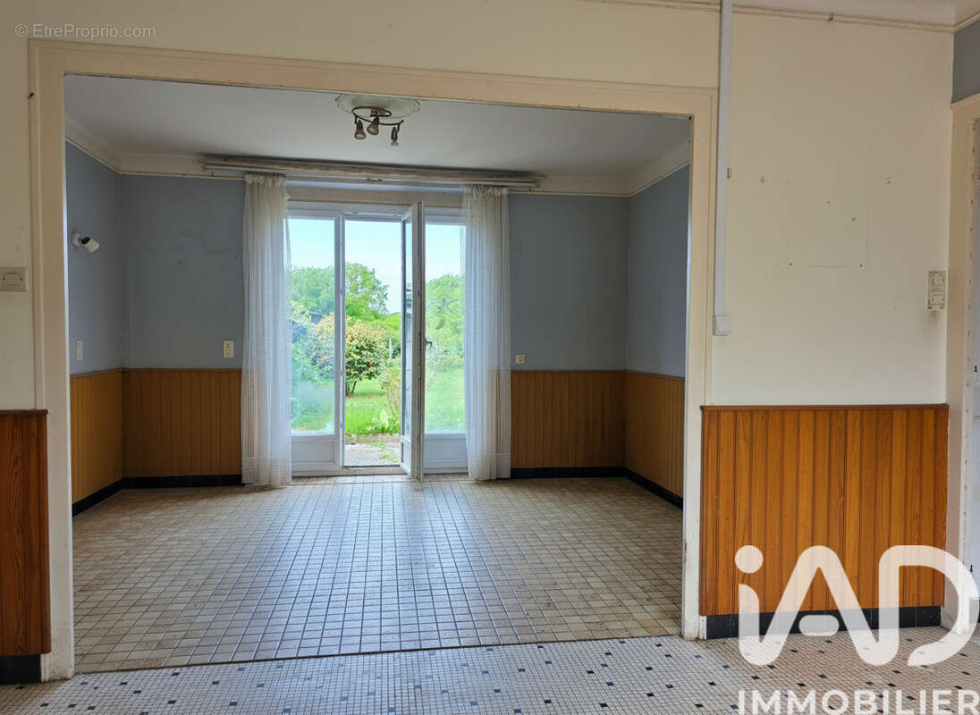 Maison 106 m² à Saint-Glen  - photo 7