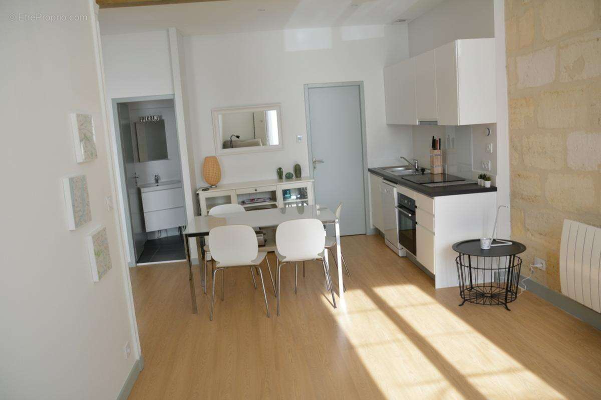 Appartement à BORDEAUX