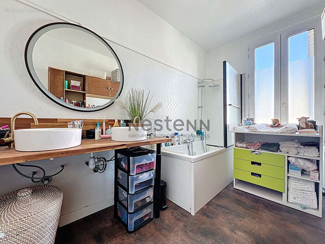Appartement à VILLENEUVE-SAINT-GEORGES