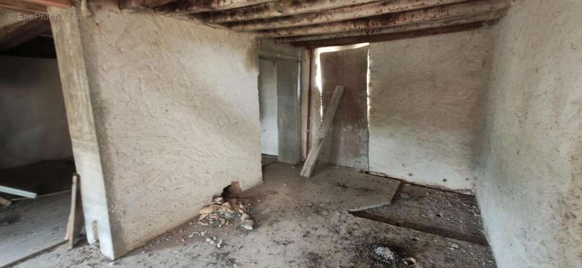 Maison à rénover, idéal investisseur ! - photo 2