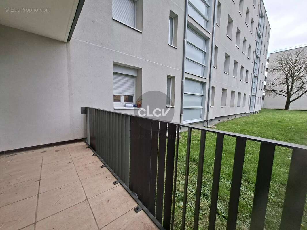 Appartement à VAULX-EN-VELIN