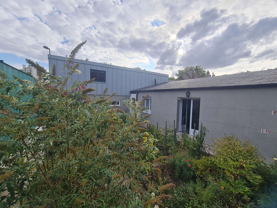 Jolie maison de ville avec jardin et garage a vendre alencon - secteur tres recherché - photo 9