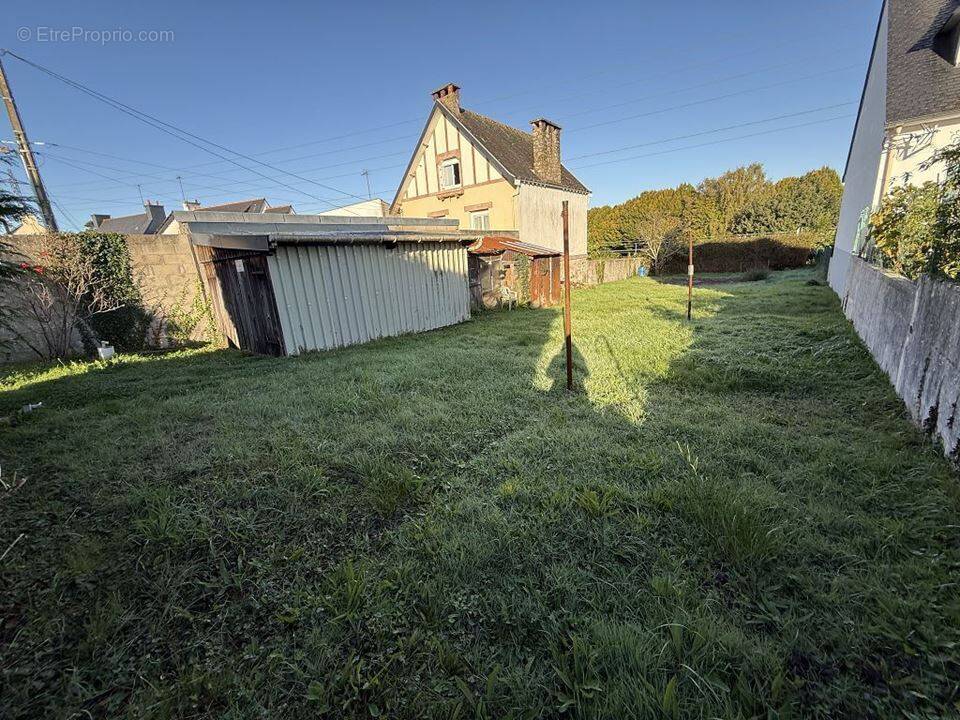 Terrain à LANESTER