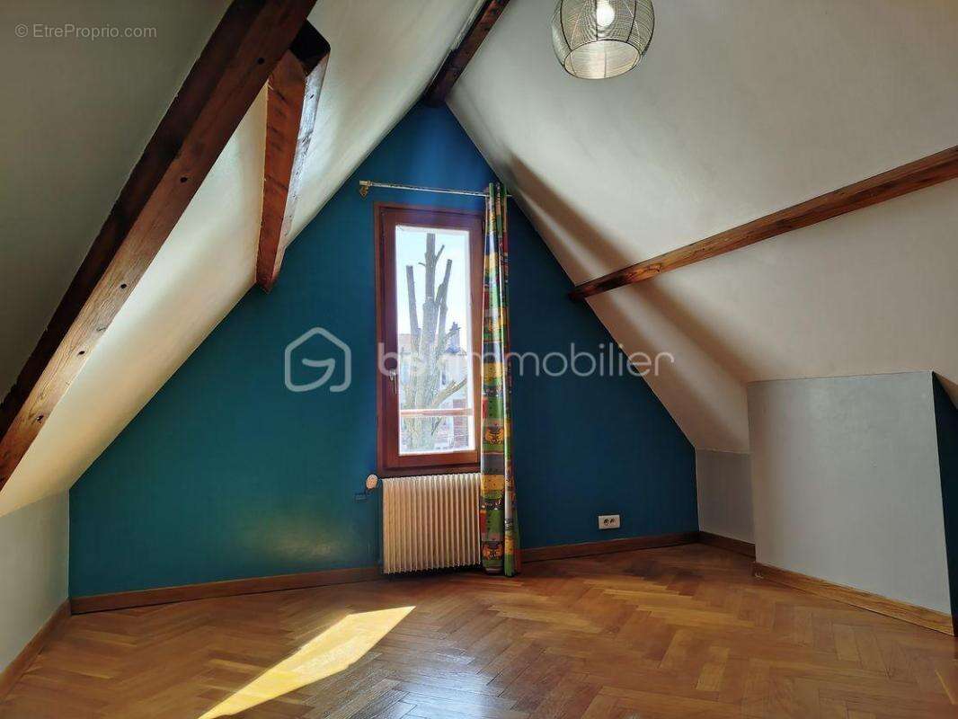 Maison à LES PAVILLONS-SOUS-BOIS