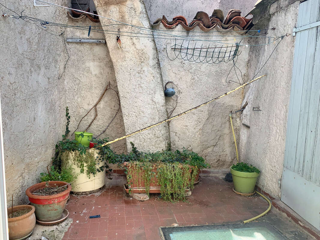 Maison à TAVERNES