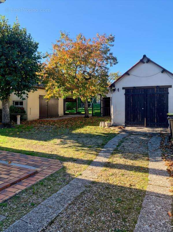 Maison à LAMOTTE-BEUVRON