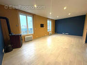 Maison à CORBEILLES