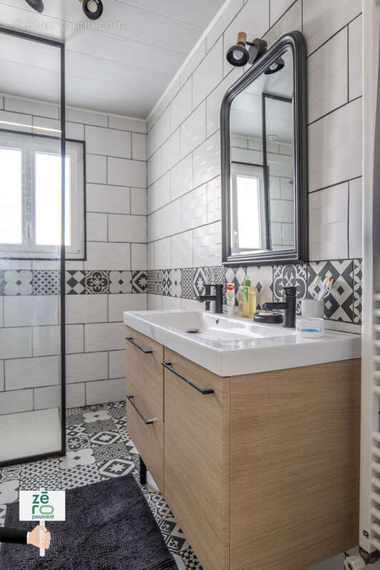 Maison à CHATEAUNEUF