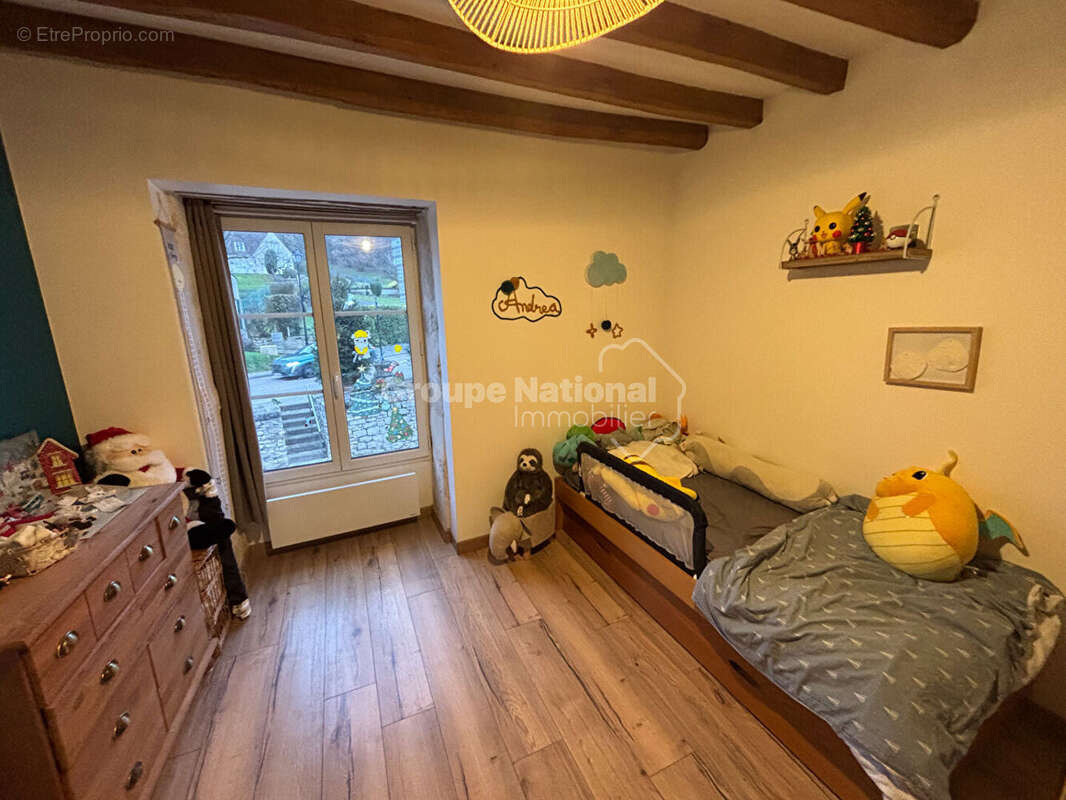 Maison à PIERREFONDS