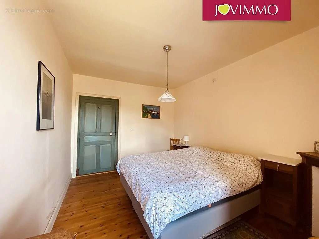 Maison à FONTANIERES