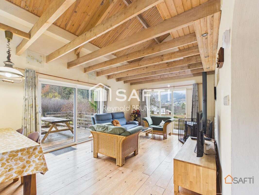 Photo 4 - Maison à LE SYNDICAT