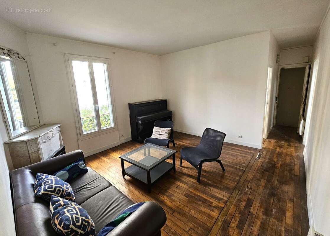 salon-séjour - Appartement à ASNIERES-SUR-SEINE