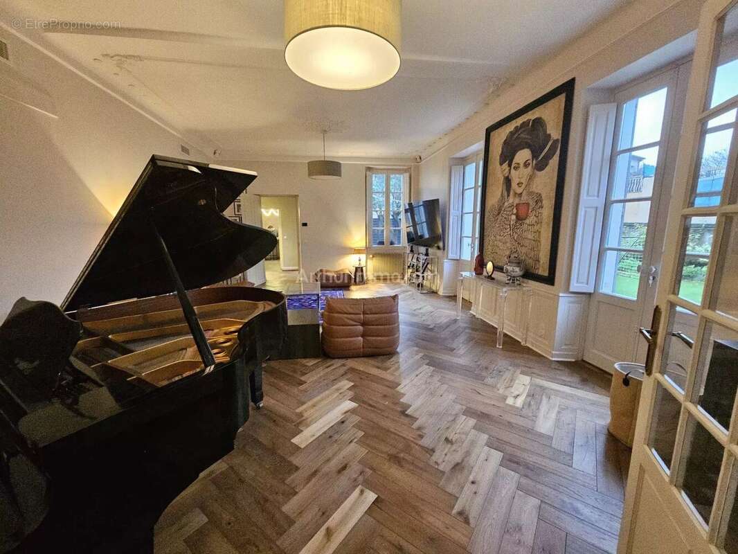 Maison à DRAGUIGNAN