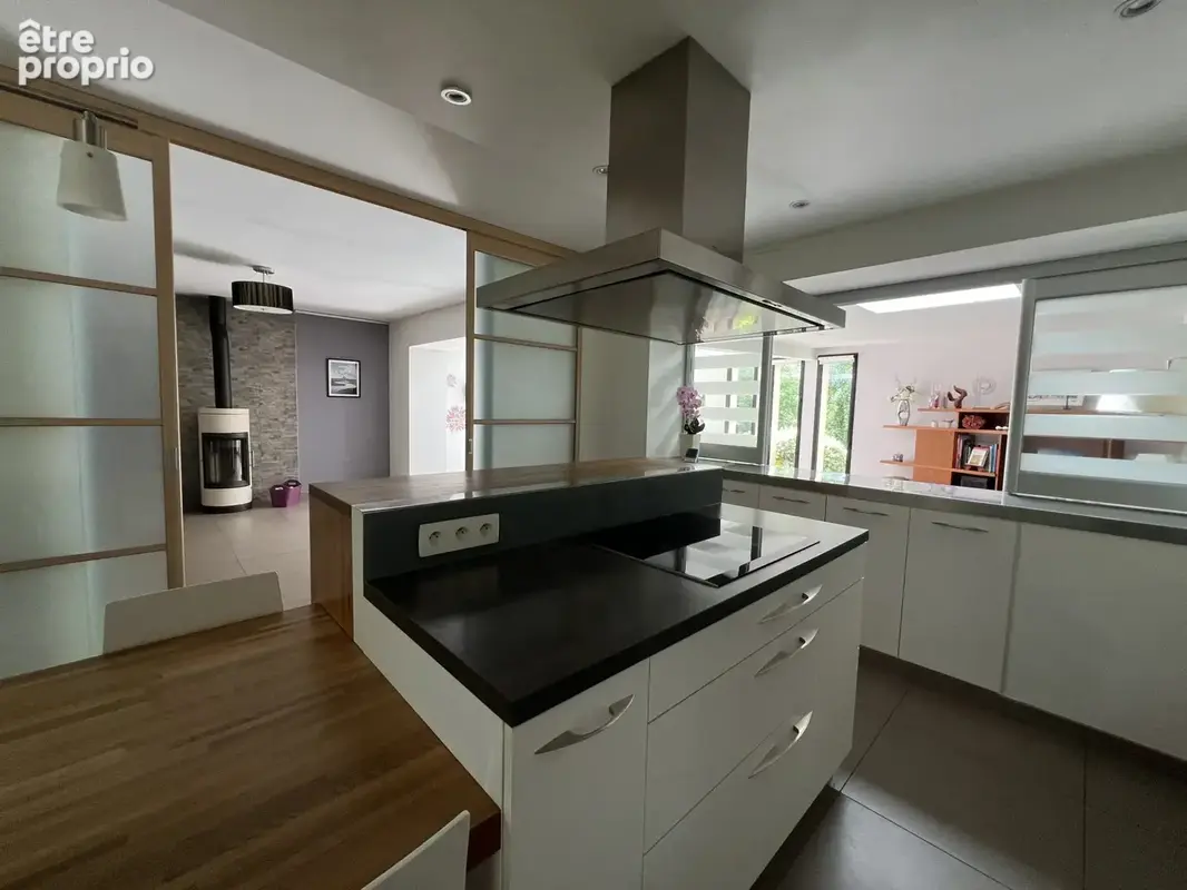 Maison 179 m² à Laille  - photo 5