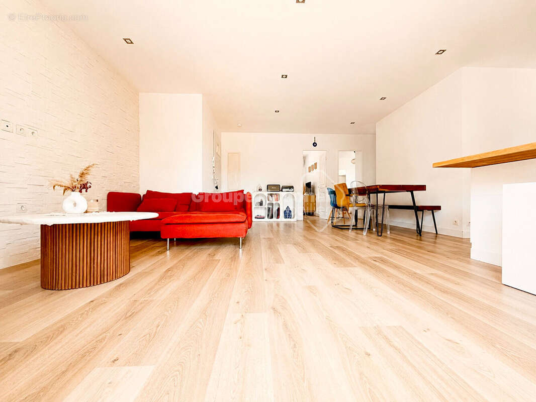 Appartement T3 avec balcon et places de parking privatives - photo 9