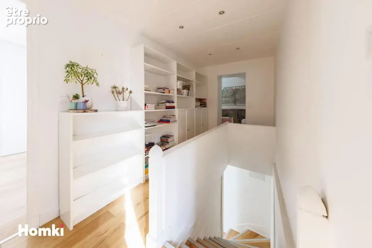 À vendre – Jolie maison familiale de 124 m2 sur les hauteurs de Royat - photo 10