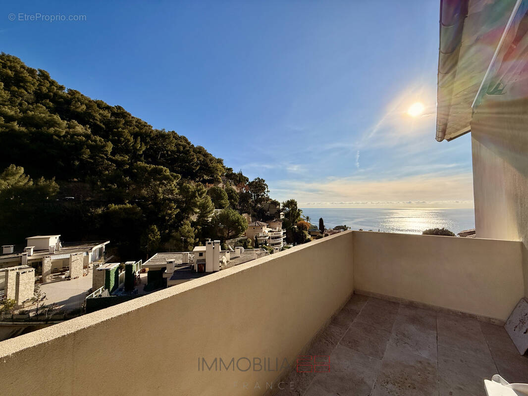 Photo Appartement à Roquebrune-Cap-Martin au prix de 550 000€