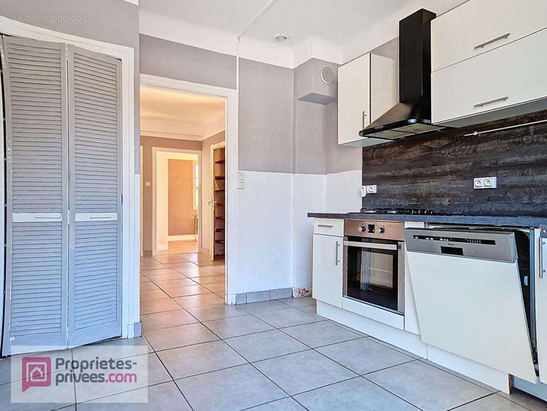 Appartement à BASSENS