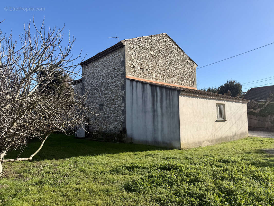 Maison à CHATEAURENARD