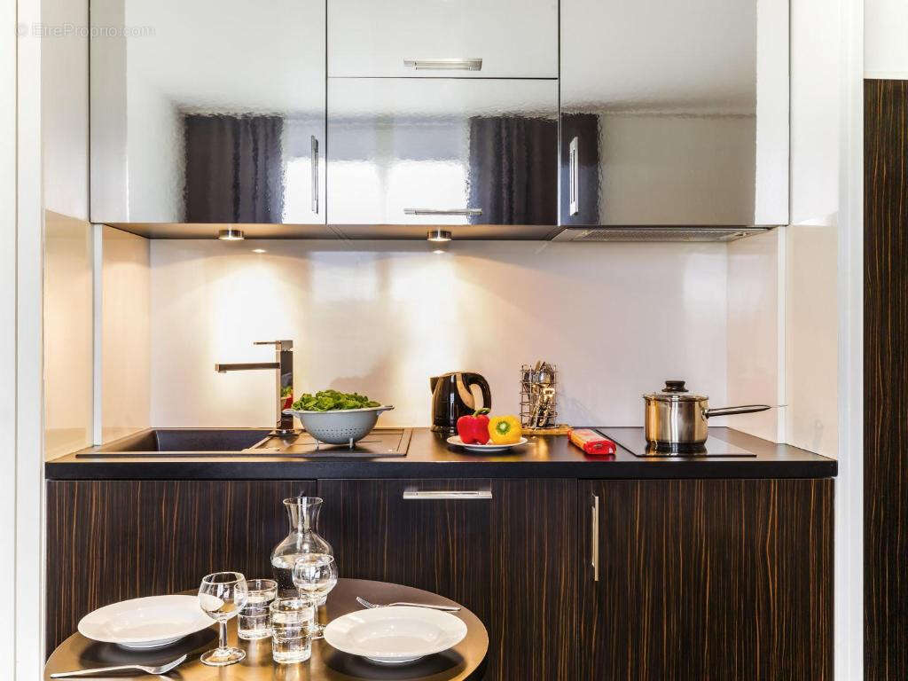 Appartement à MARSEILLE-5E