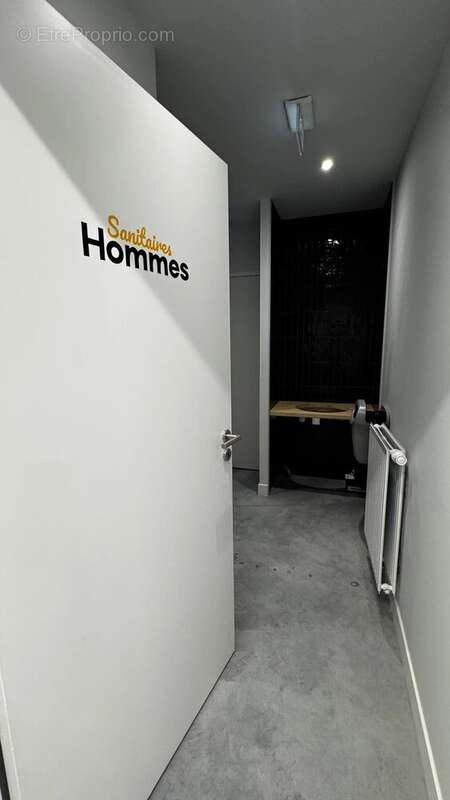 VANNES SENE - Bureau professionnel de 31 m² avec parkings proche bus - photo 7