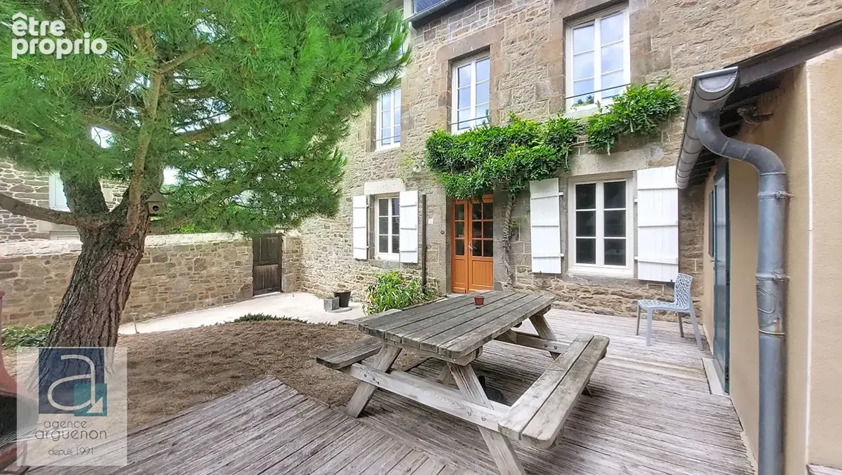 Maison à LA VICOMTE-SUR-RANCE